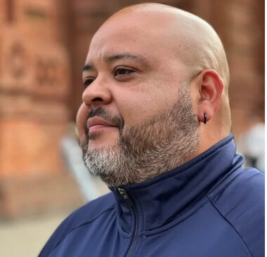 Carlos Cabrera, online Spanish and Catalan teacher